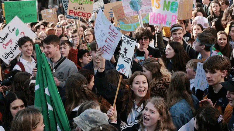 Γερμανία: Οι μαθητές – ακτιβιστές για το κλίμα διατυπώνουν τα αιτήματά τους