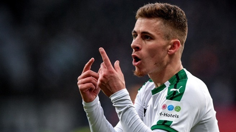 Παίρνει Αζάρ η Ντόρτμουντ