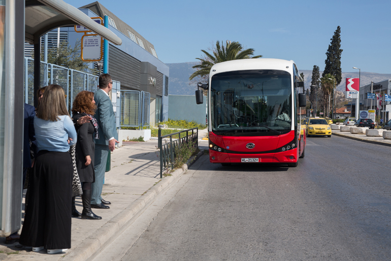 Η ηχορύπανση αλλά και η ρύπανση του περιβάλλοντος θα μειωνόταν σημαντικά με τη χρήση ηλεκτρικών λεωφορείων στα μεγάλα αστικά κέντρα...