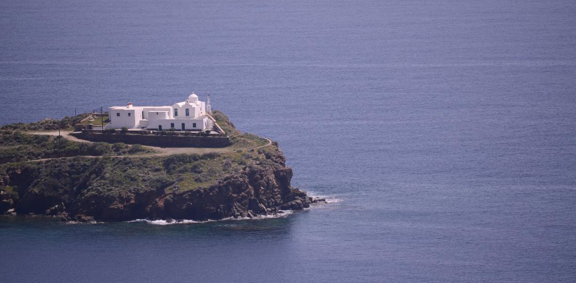 Η Μονή Τιμίου Σταυρού στη Σίφνο