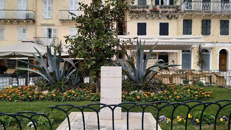 Κέρκυρα: Βρέθηκε και παραδόθηκε η προτομή του Γεωργίου Ράλλη