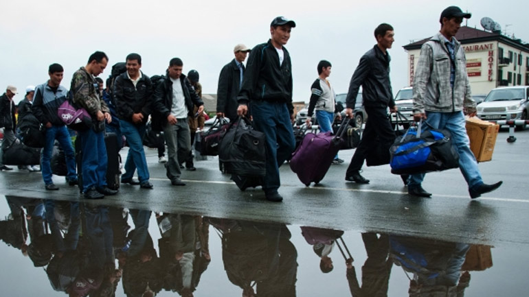 Σε ιστορικό χαμηλό οι αφίξεις μεταναστών στη Ρωσία