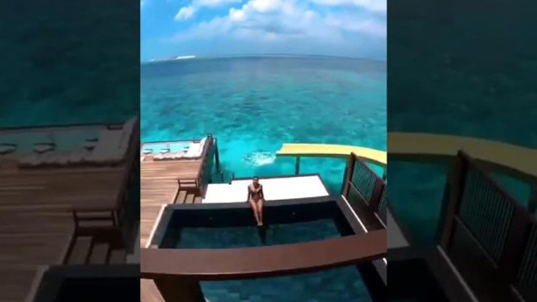 Ξυπνώντας σε μια βίλα στις Μαλδίβες