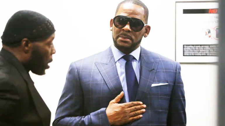 Ο R. Kelly τραγούδησε για 28 δευτερόλεπτα, σε θαυμαστές που πλήρωσαν 100 δολάρια