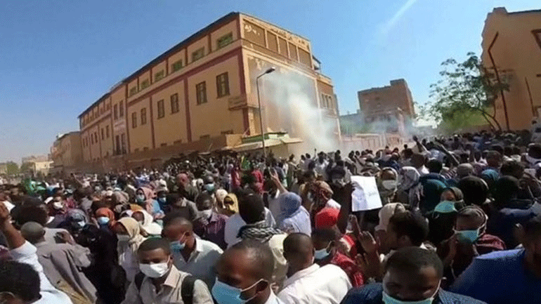 Συνεχίζονται οι αντικυβερνητικές διαδηλώσεις στο Σουδάν