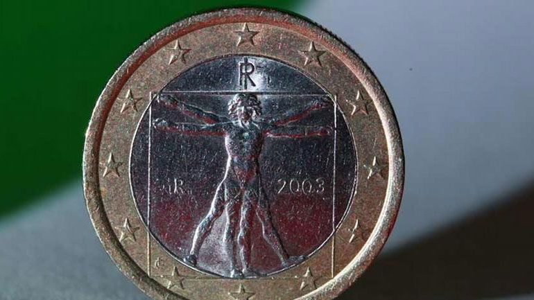 SZ: «Στο χείλος του γκρεμού η Ιταλία»