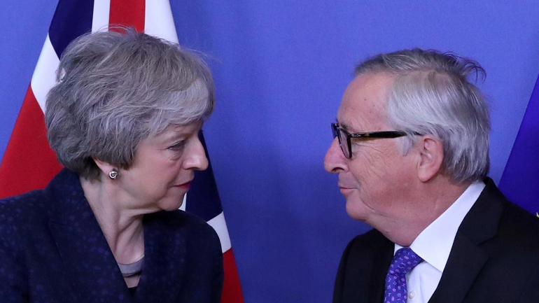 Εξάμηνη παράταση της αγωνίας για το Brexit