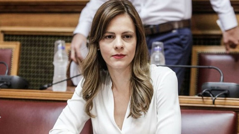 Αχτσιόγλου: Στη Βουλή ίσως και εντός Απριλίου η ρύθμιση για τις 120 δόσεις