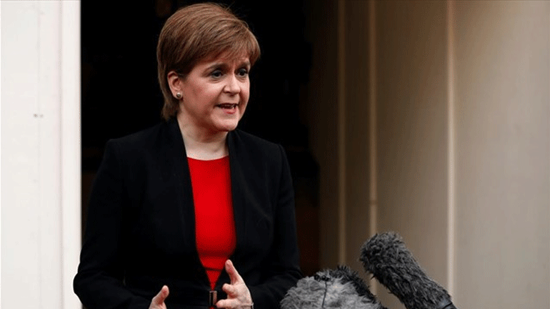 Brexit: Η πρωθυπουργός της Σκωτίας ζητεί να μη σπαταληθεί άλλος χρόνος