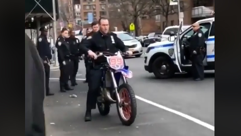 Δίτροχο αστυνομικό Fail