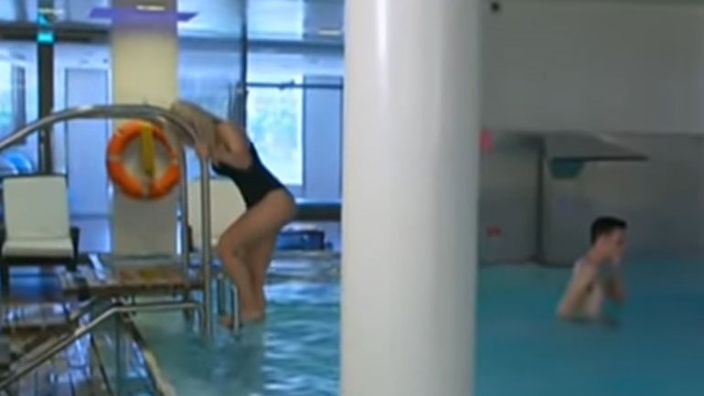 MasterChef: Η Ασημίνα εμφανίστηκε με sexy ολόσωμο μαγιό