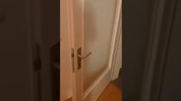 Η στοιχειωμένη πόρτα