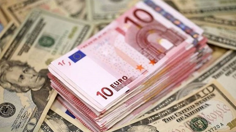 Ενισχύεται το ευρώ έναντι του δολαρίου