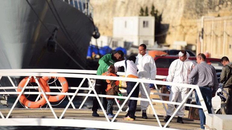 Στη Μάλτα αποβιβάστηκαν οι 62 μετανάστες του «Sea-Eye»