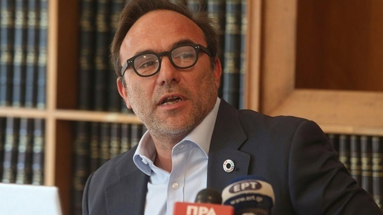 Πέτρος Κόκκαλης: Η δημοκρατία βρίσκεται σε πολιορκία από τον λαϊκισμό και τα fake news