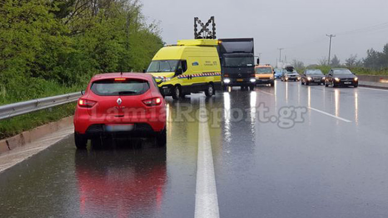 Οδηγός μπήκε ανάποδα στην εθνική οδό Αθηνών-Λαμίας