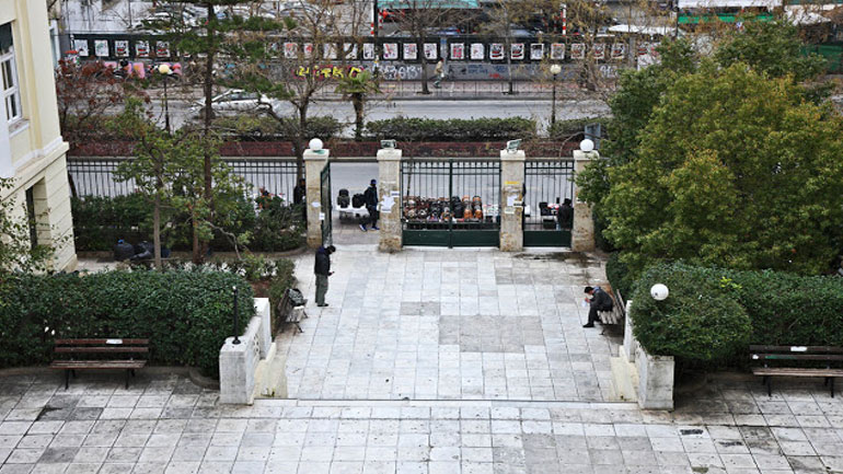 Επίθεση μπροστά στην ΑΣΟΕΕ σε ΑμΕΑ και στον υποψήφιο δημοτικό σύμβουλο Α. Κωνσταντάτο