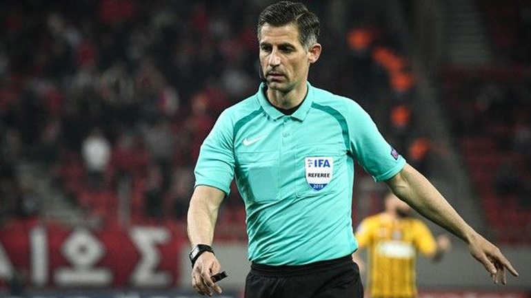 Champions League: Ο Σιδηρόπουλος τέταρτος διαιτητής στο παιχνίδι Πόρτο-Λίβερπουλ
