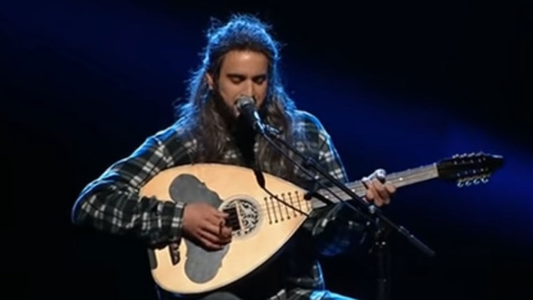 YFSF: H εμφάνιση του Ίαν Στρατή ως Γιάννης Χαρούλης που δίχασε!