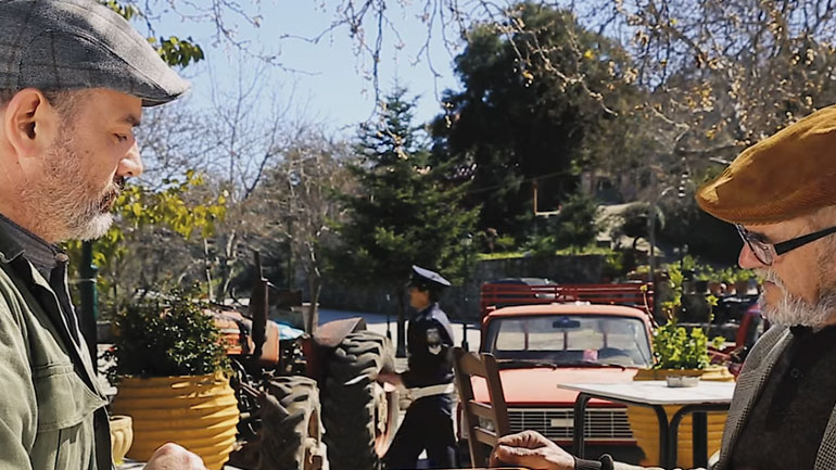 Καλό Πάσχα από την αστυνομία με ένα βίντεο από το «Κολοκοτρωνίτσι»