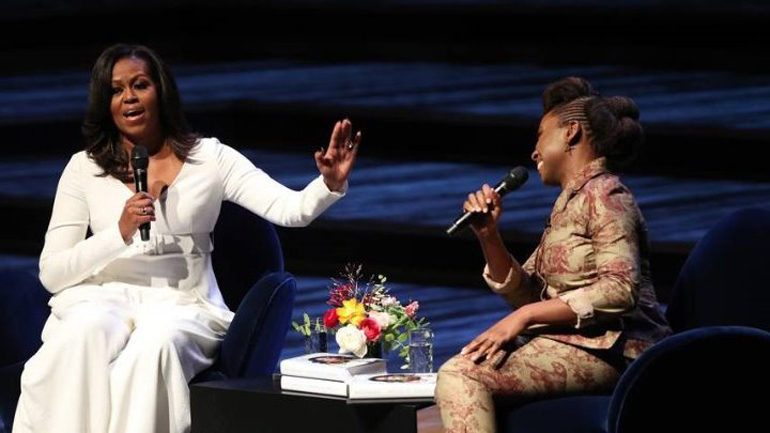 Υποδοχή ροκ σταρ επεφύλαξε το κοινό του O2 στη Μισέλ Ομπάμα