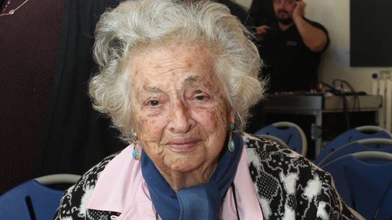 Έφυγε από τη ζωή η γλύπτρια Ναταλία Μελά