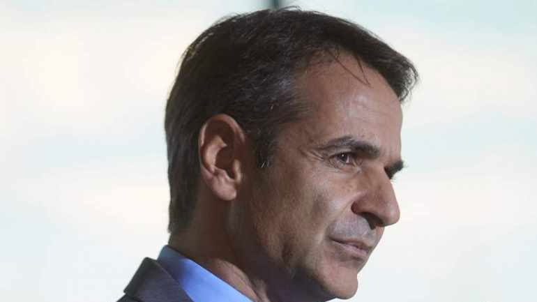 «Όλες μας οι σκέψεις και οι προσευχές είναι απόψε με τον Γαλλικό λαό»