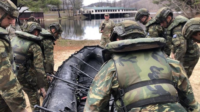 Ομάδα της Σχολής Ευελπίδων σε διαγωνισμό της Στρατιωτικής Ακαδημίας των ΗΠΑ