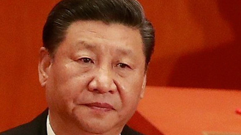 Ο πρόεδρος της Κίνας εκφράζει τα συλλυπητήριά του στον Εμανουέλ Μακρόν