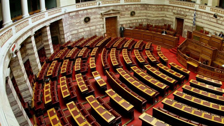 ΚΚΕ: Απαράδεκτη η μεθόδευση της κυβέρνησης να φέρει για συζήτηση και ψήφιση το νομοσχέδιο για την Παιδεία τη Μ. Δευτέρα