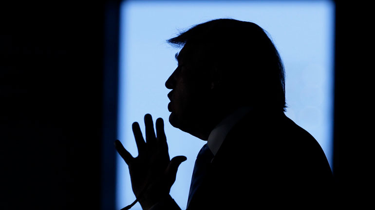 Στο μικροσκόπιο τα δάνεια του προέδρου Τραμπ