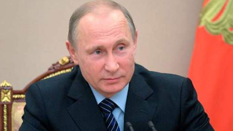 Πούτιν: Η καταστροφή στη Notre Dame προκάλεσε «οδύνη στην καρδιά των Ρώσων»