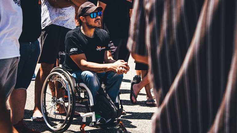 Τρέχα όσο θες αλλά κάνε το σωστά – Κατάθεση ψυχής από ένα ΑΜΕΑ