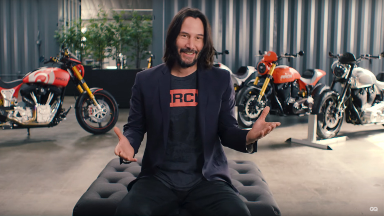 Ο Keanu Reeves δείχνει τις πιο ξεχωριστές μοτοσυκλέτες του