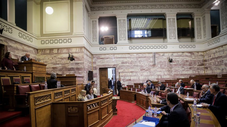 Στη Βουλή το ν/σ για το σύστημα εισαγωγής στην τριτοβάθμια εκπαίδευση και τις συγχωνεύσεις πανεπιστημίων με ΤΕΙ