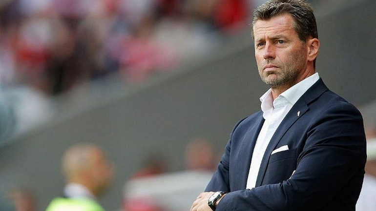 Γερμανία: Επέστρεψε στο Ντόρτμουντ ο Σκίμπε