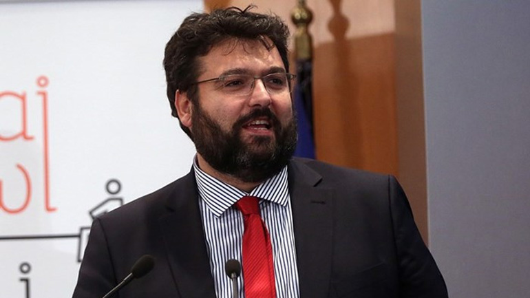 Την ανακατασκευή του κλειστού «Πέτρος Καπαγέρωφ» ανακοίνωσε ο Γιώργος Βασιλειάδης Την ανακατασκευή του κλειστού «Πέτρος Καπαγέρωφ» ανακοίνωσε ο Γιώργος Βασιλειάδης