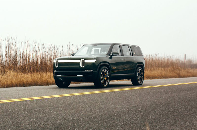 Το ηλεκτρικό SUV με την ονομασία Rivian R1S