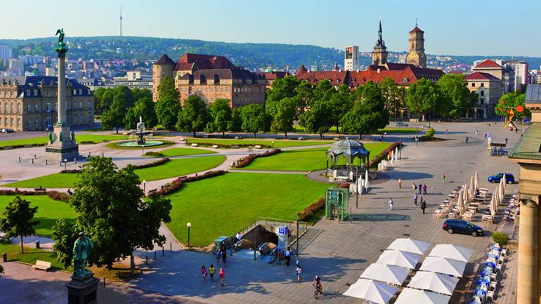 Συνάντηση στρατιωτικών αντιπροσωπειών Ελλάδας – ΗΠΑ στη Στουτγκάρδη