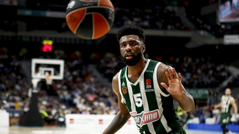 Λάνγκφορντ: «Ήταν αντικανονική η άμυνά του Καμπάτσο»