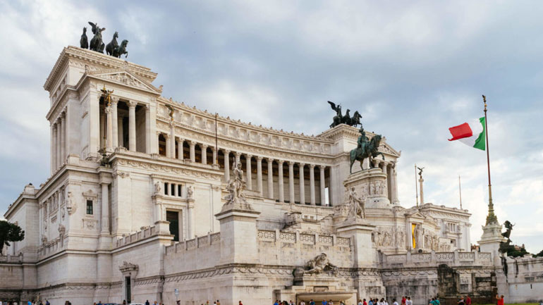 Τριγμοί στην ιταλική κυβέρνηση