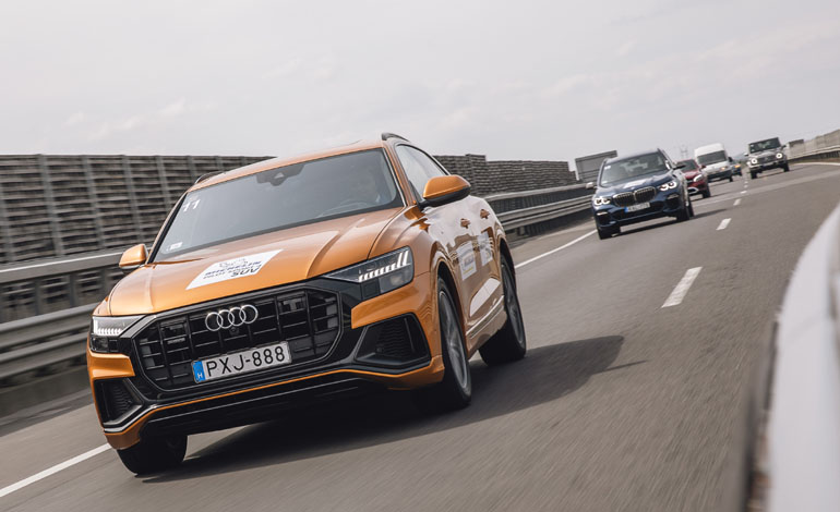 Προσφέρεται σε 53 διαστάσεις με ζάντες από 17 έως 23 ίντσες