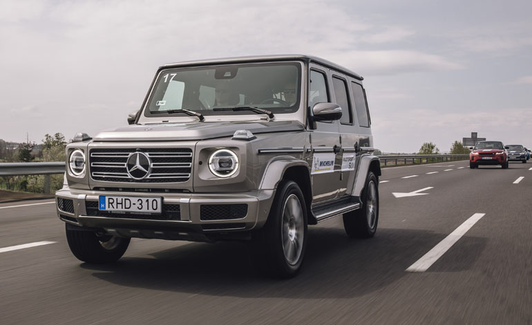 Η πανίσχυρη G-Class προπορεύεται και τα υπόλοιπα τετράτροχα ακολουθούν