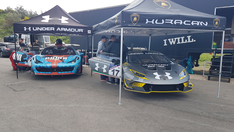 Lamborghini Huracan και Ferrari 458.  Πολύ ψηλό επίπεδο!