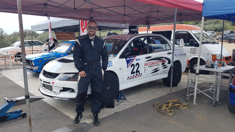 Ο Λαμιώτης Βασίλης Αντωνολουκάς έτρεξε με Mitsubishi EVO 8...