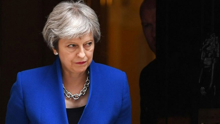 Sunday Times: Κορυφαίο στέλεχος του Συντηρητικού Κόμματος θα απαιτήσει η Μέι να παραιτηθεί έως τα τέλη Ιουνίου