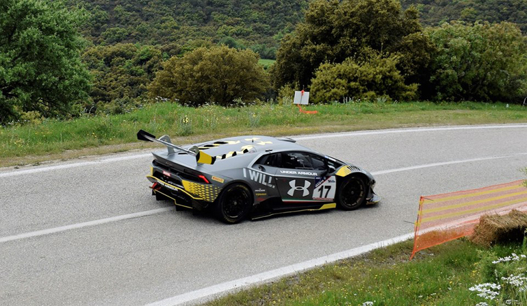 Εντυπωαιακό αυτοκίνητο - κόσμημα για τους ελληνικούς αγώνες...