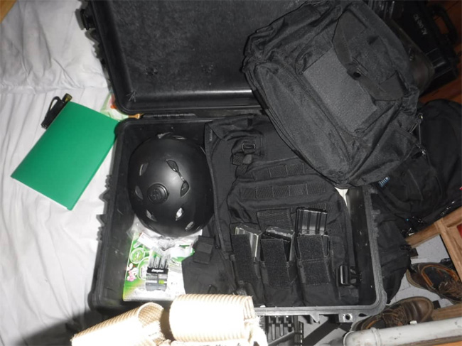 Ο στρατιωτικός εξοπλισμός εντός του πλοίου 