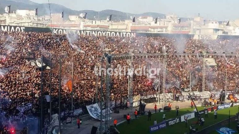 Βγήκε για ζέσταμα ο ΠΑΟΚ και άρχισε το πάρτι στην Τούμπα – Αποθέωση για Βιεϊρίνια