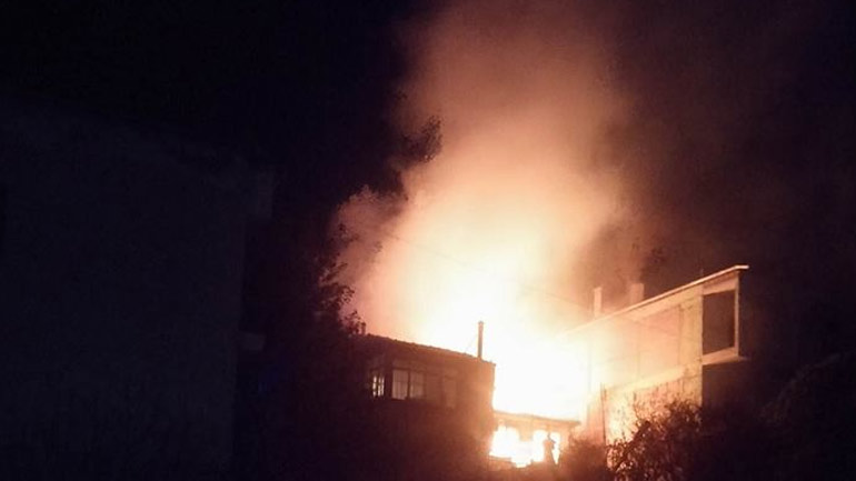 Σέρβια Κοζάνης: Πυρκαγιά σε σπίτι – Νεαροί έσωσαν δύο ηλικιωμένες